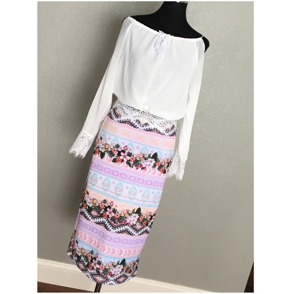 Persaya Spring Floral Tribal Bodycon Pink Skirt NWOT